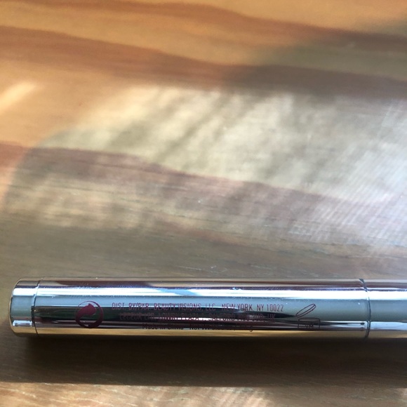 COPY - 4/$15 Mally eyeshadow stick - Picture 4 of 6